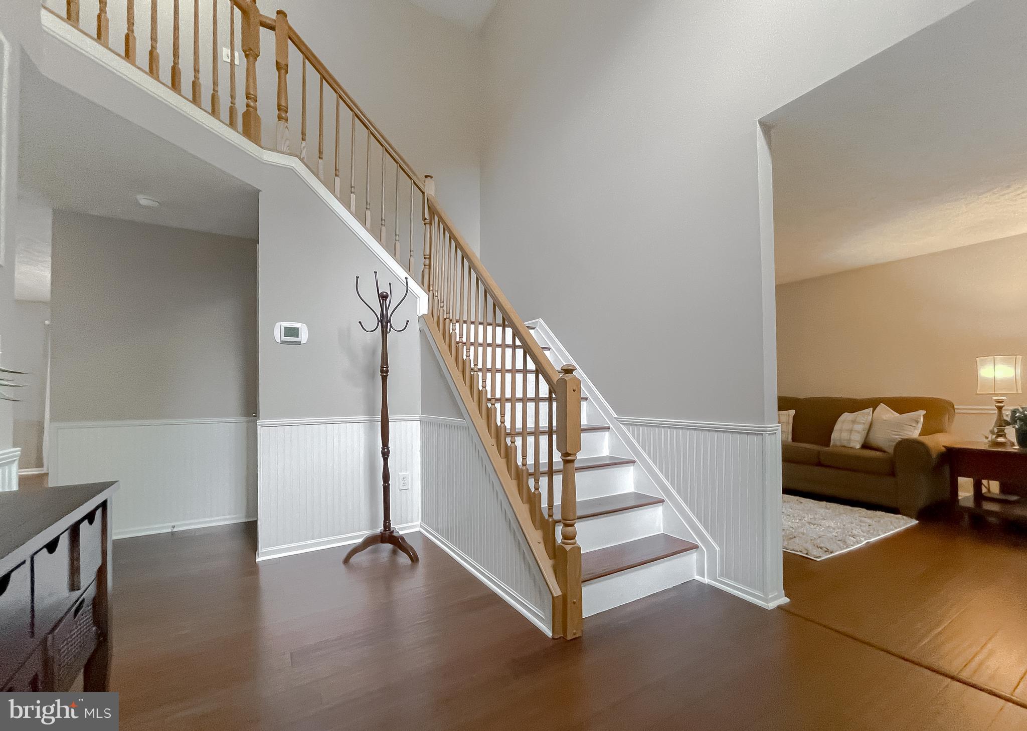 WHITEHALL - Residential