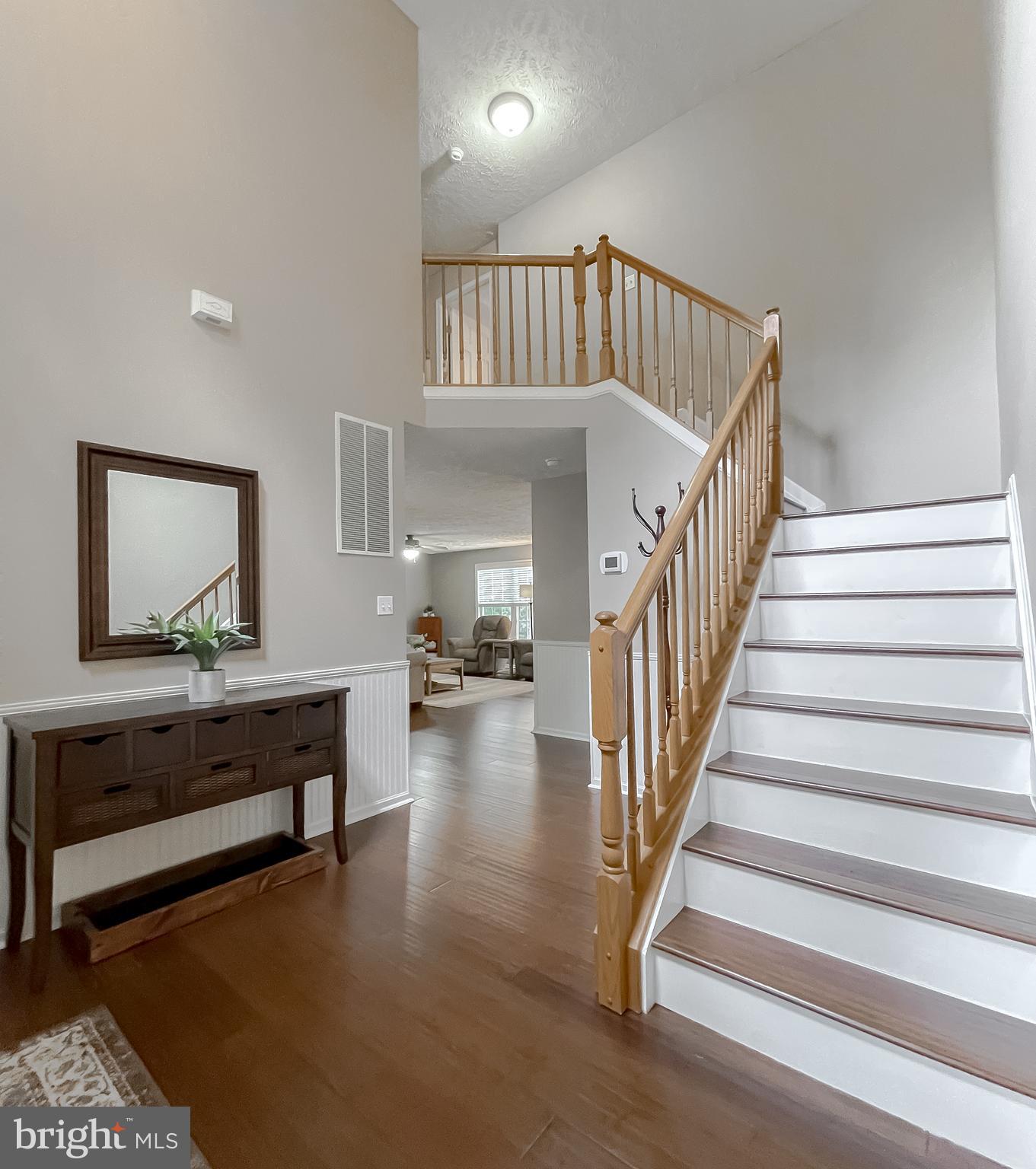 WHITEHALL - Residential