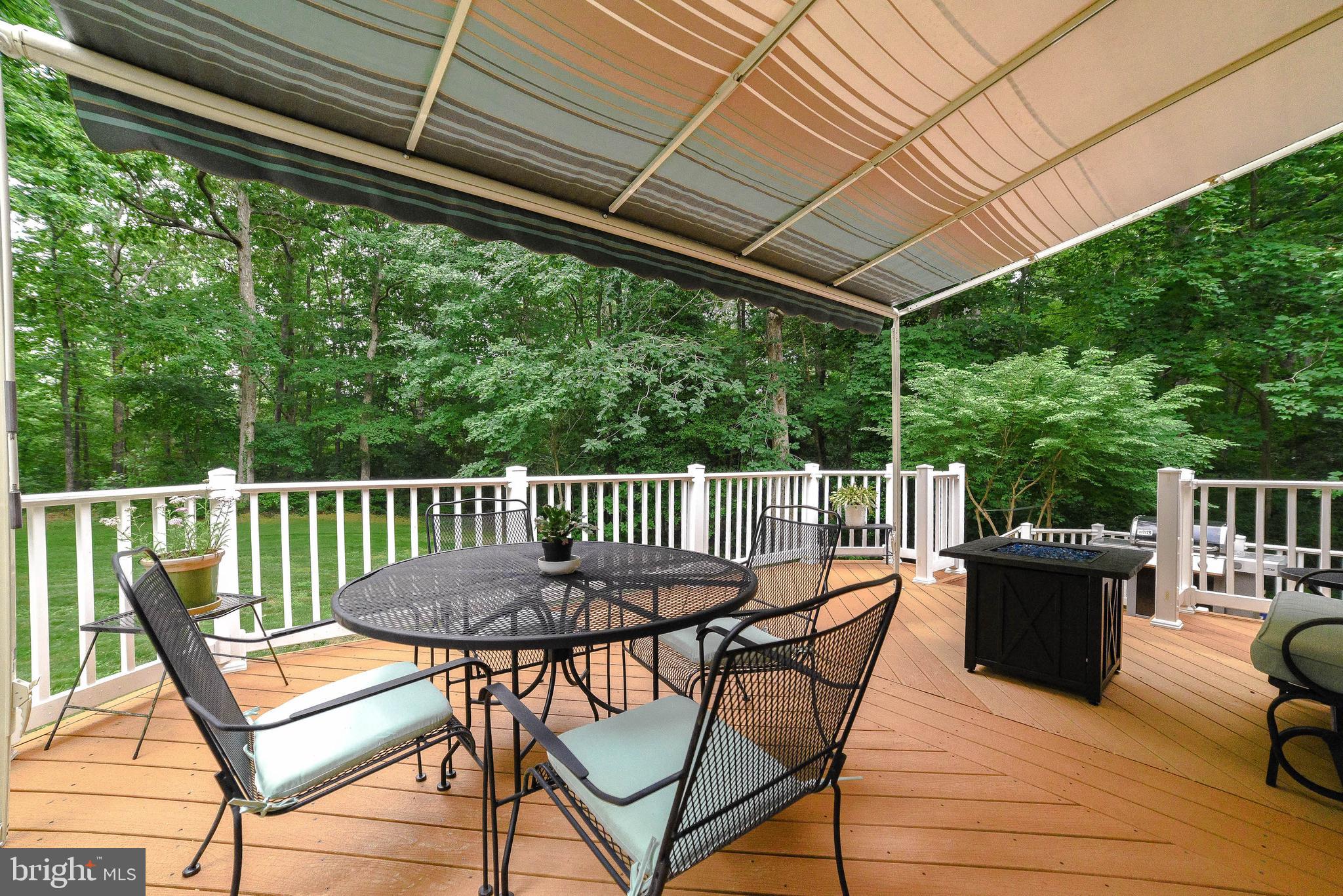 WHITEHALL - Residential