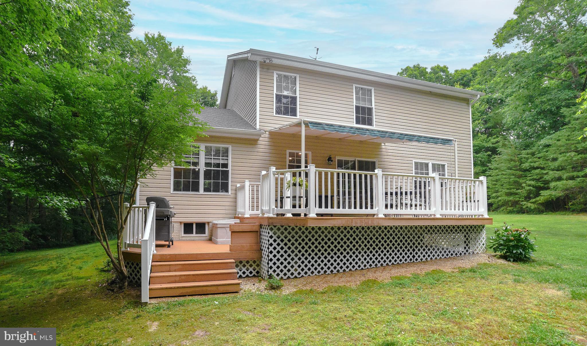 WHITEHALL - Residential