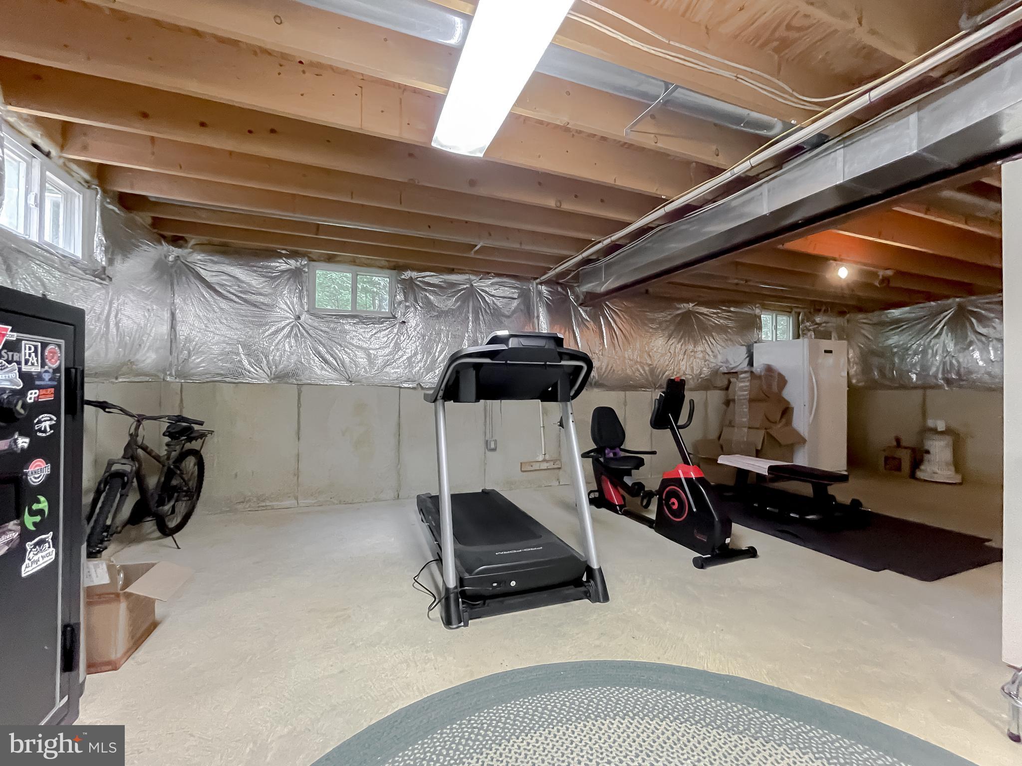 WHITEHALL - Residential