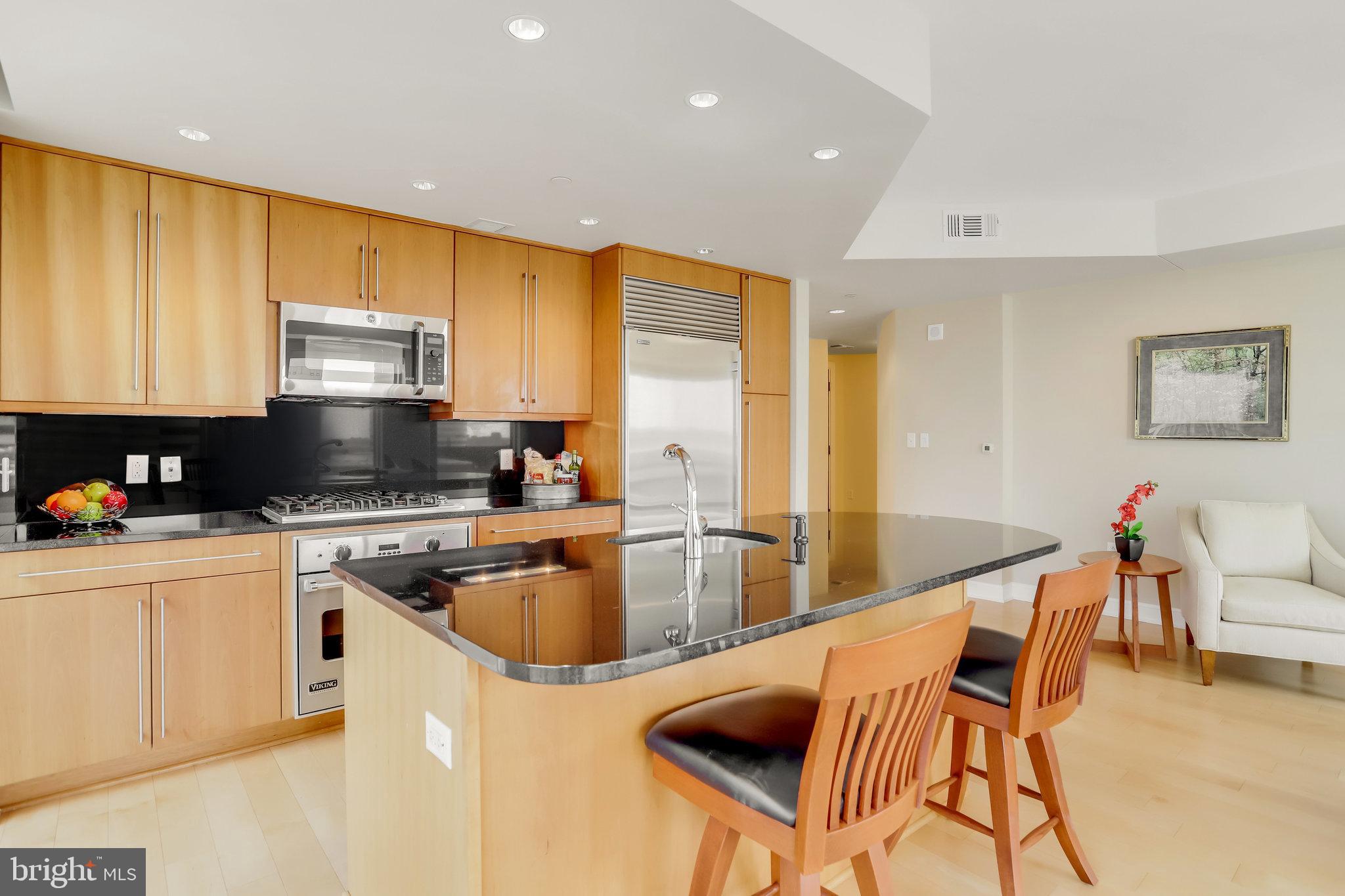 ROSSLYN - Residential Lease