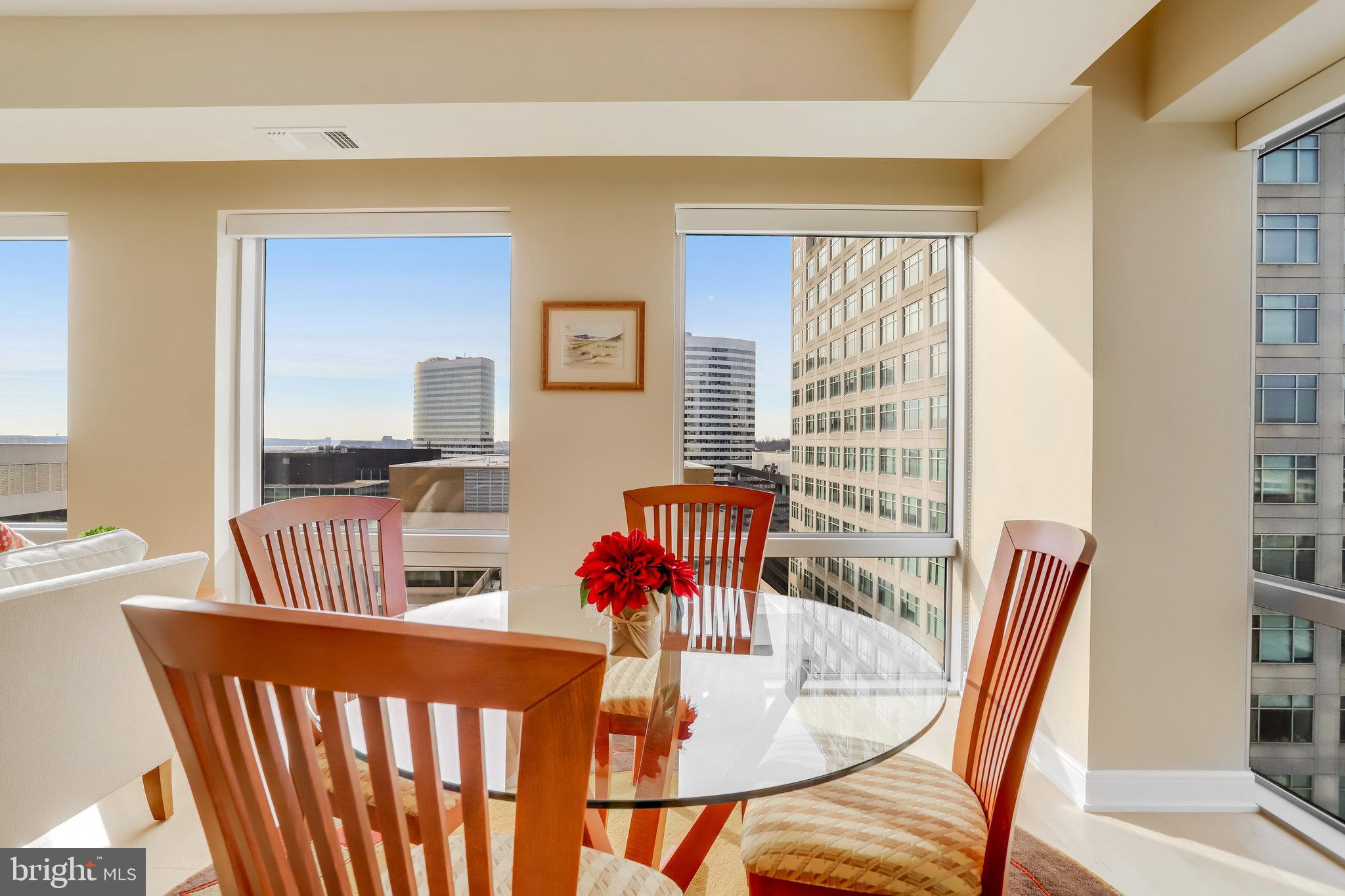 ROSSLYN - Residential Lease