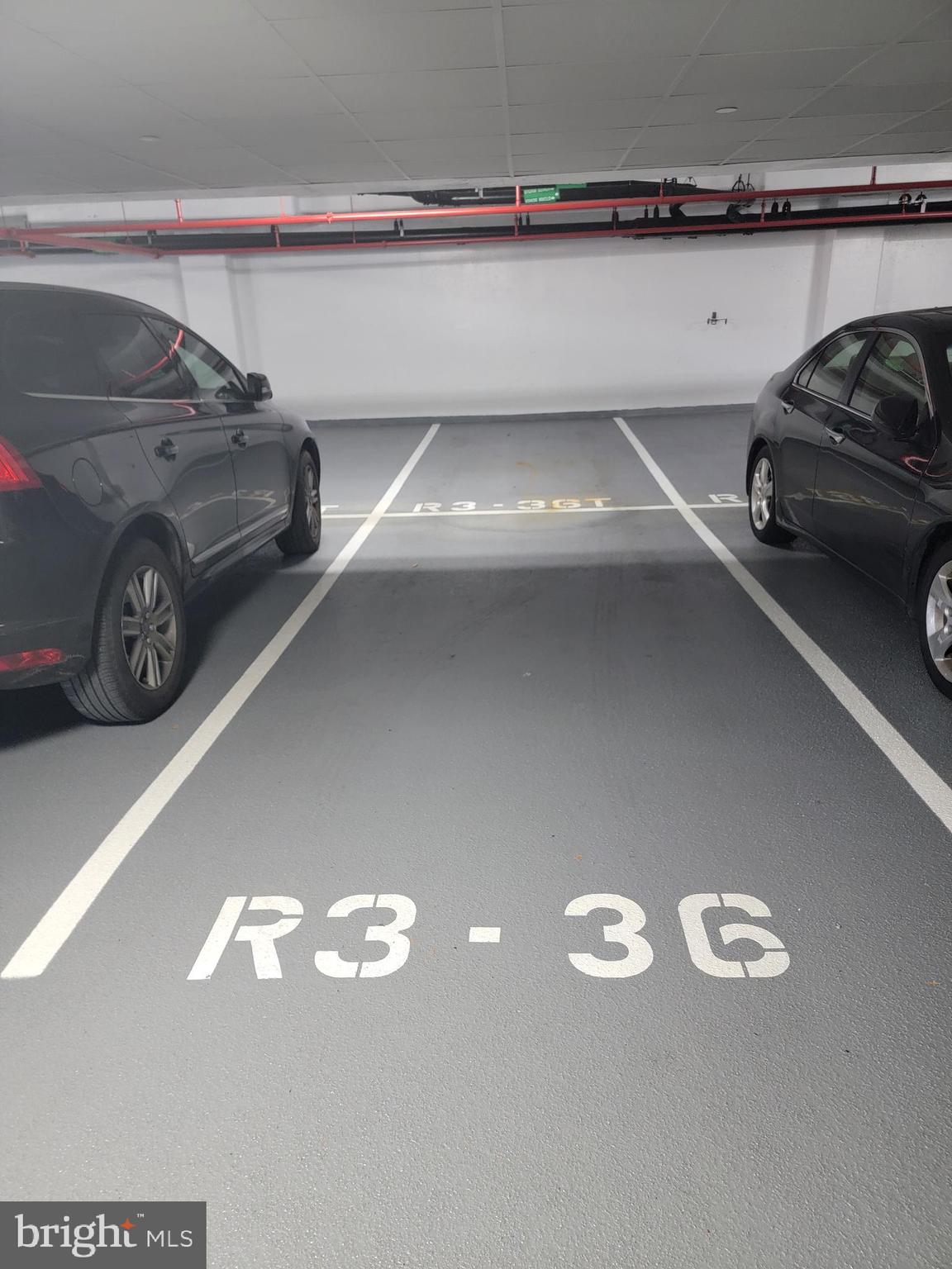 ROSSLYN - Residential Lease