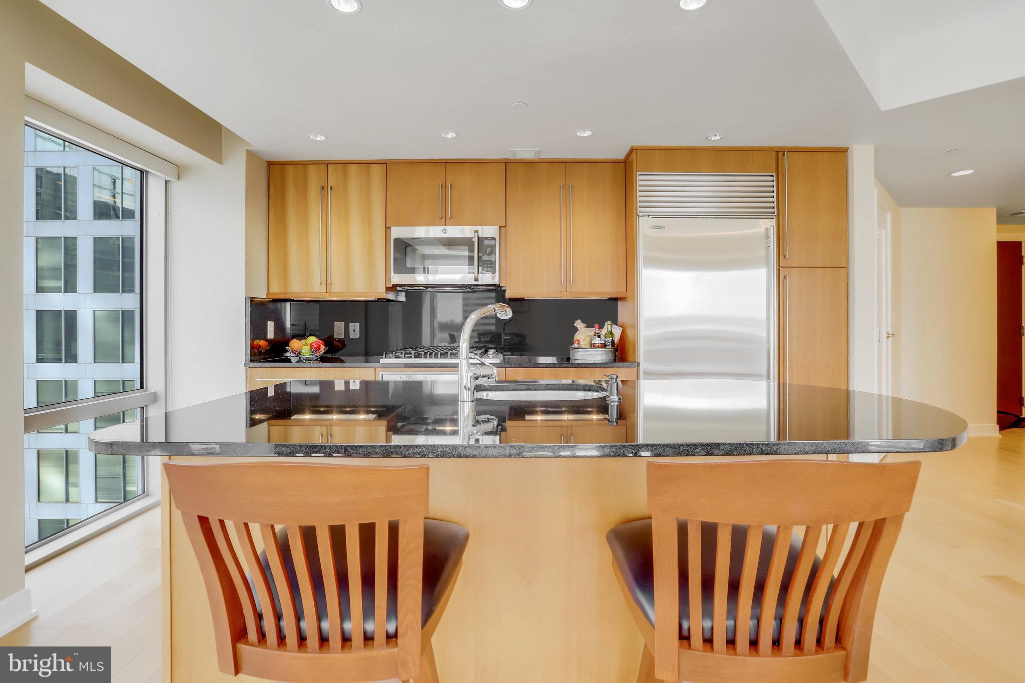 ROSSLYN - Residential Lease