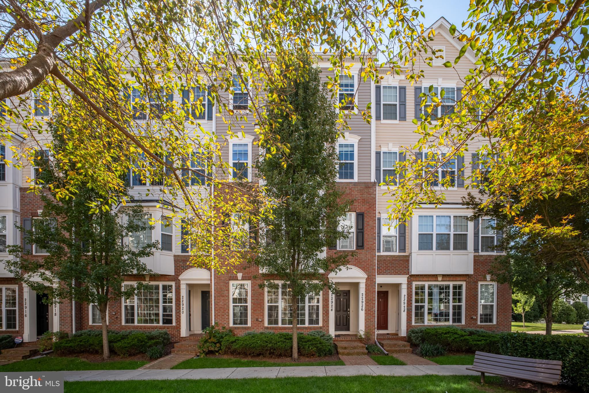 22926 SPICEBUSH DRIVE 1632