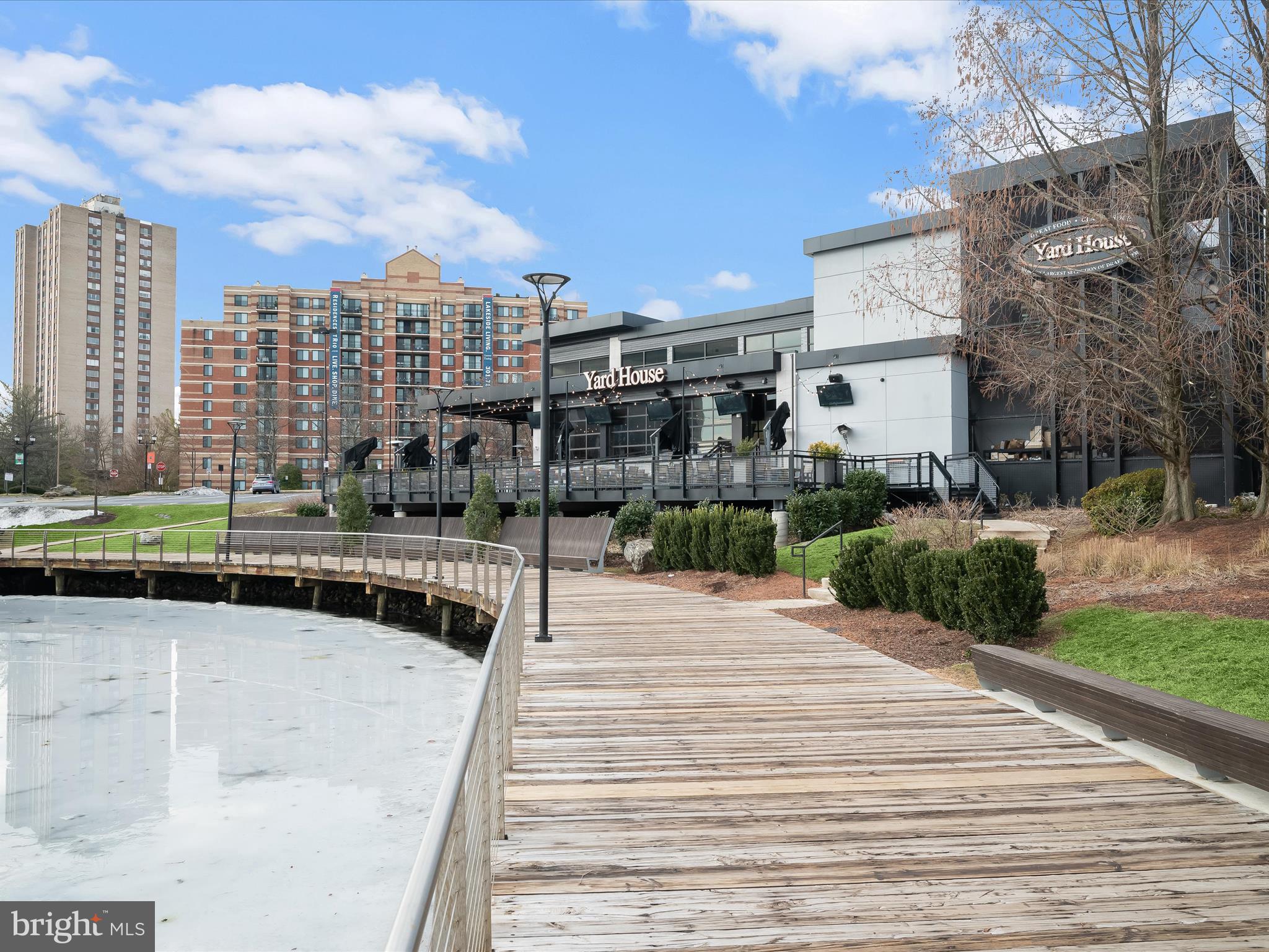 WASHINGTON TOWER - Residential