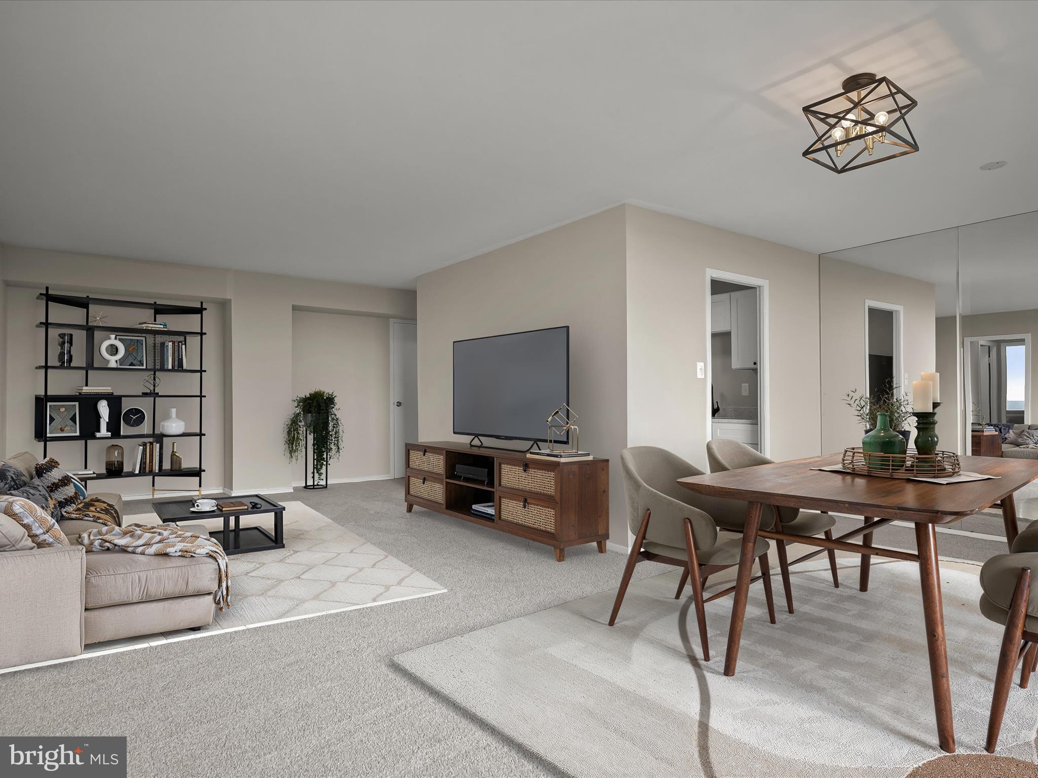 WASHINGTON TOWER - Residential