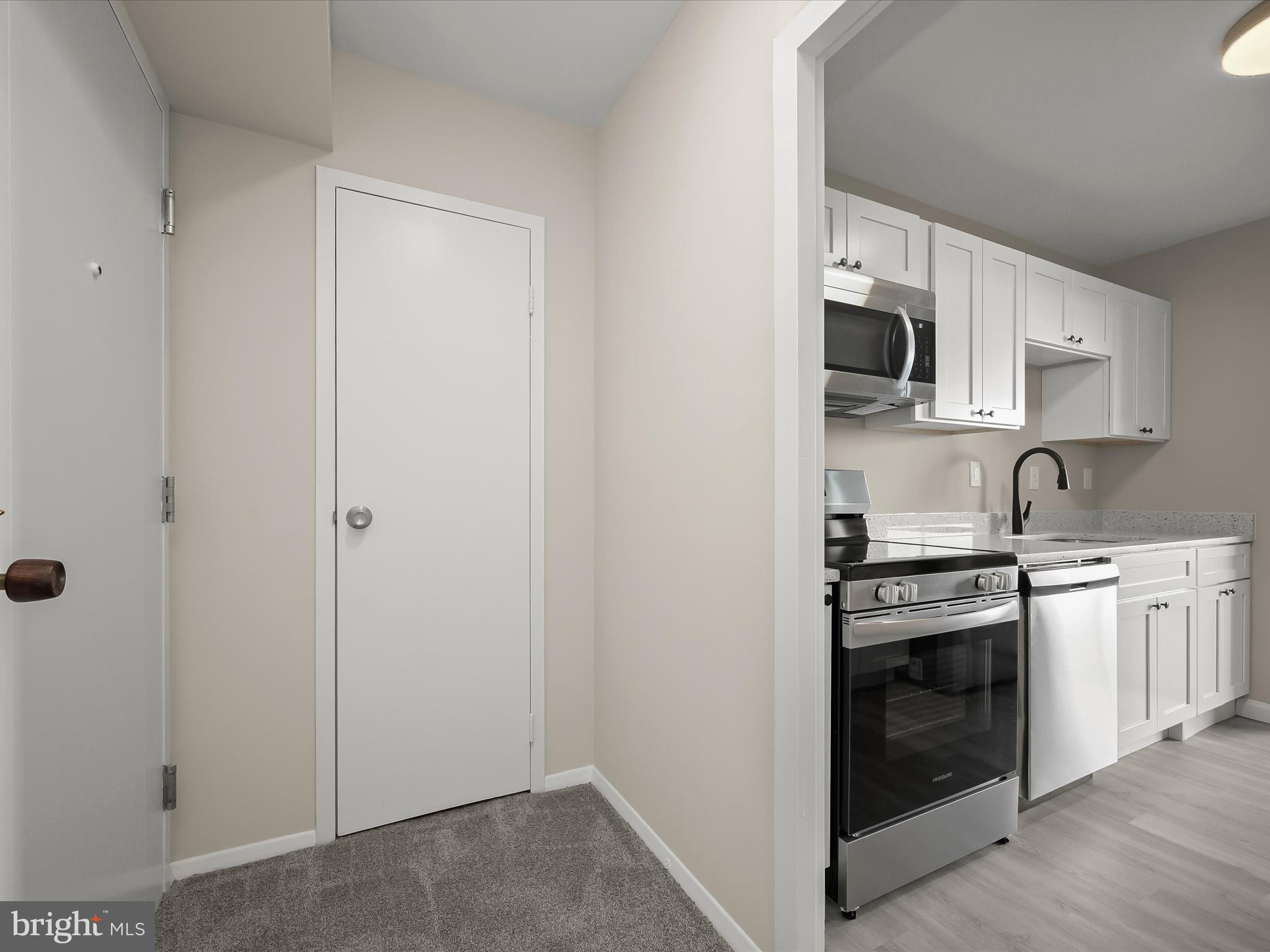 WASHINGTON TOWER - Residential