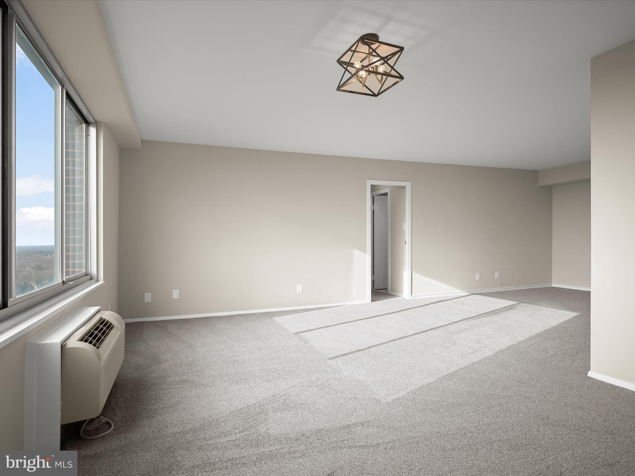 WASHINGTON TOWER - Residential