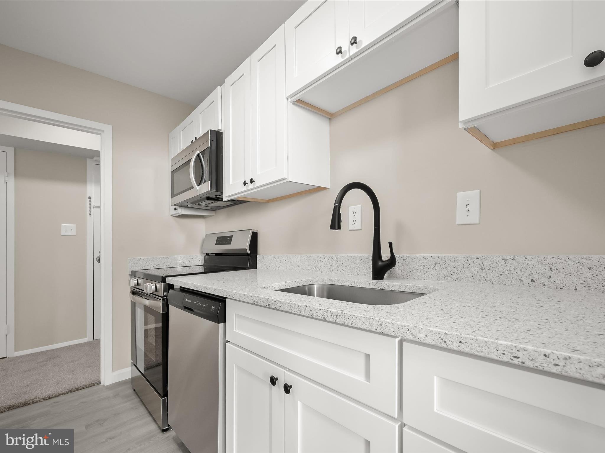 WASHINGTON TOWER - Residential