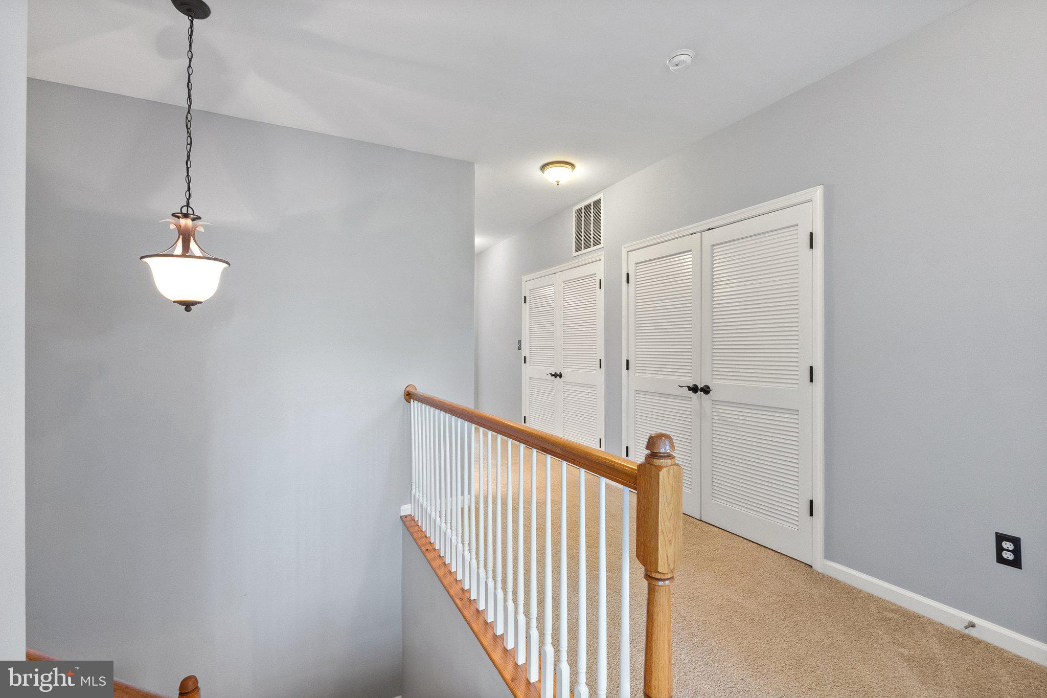 TOWNES CONDOMINIUMS - Residential