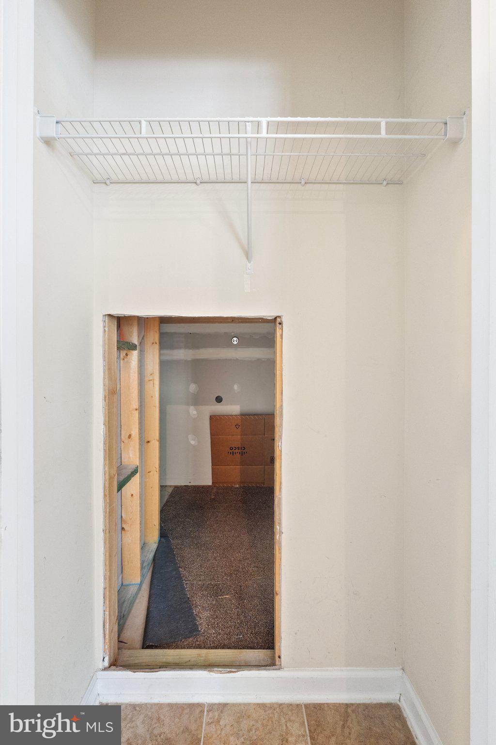 TOWNES CONDOMINIUMS - Residential