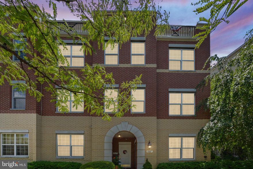 Welcome to  Lansdowne Town Center! This  3-bedroom, 2-level condo offers the homeowner a great property in a convenient location. The entry level has an open floorplan with kitchen, living room, and garage access. Upstairs you'll find  two sizable bedrooms with a full bath. On the other end there is the spacious primary bedroom with brand new balcony and an ensuite bathroom. Near many shops, restaurants, and recreational options. HOA fees cover water, trash and snow removal, outdoor pool access, fitness center use, and more.  Don't miss out on this one! Schedule your showing today and see for yourself!!