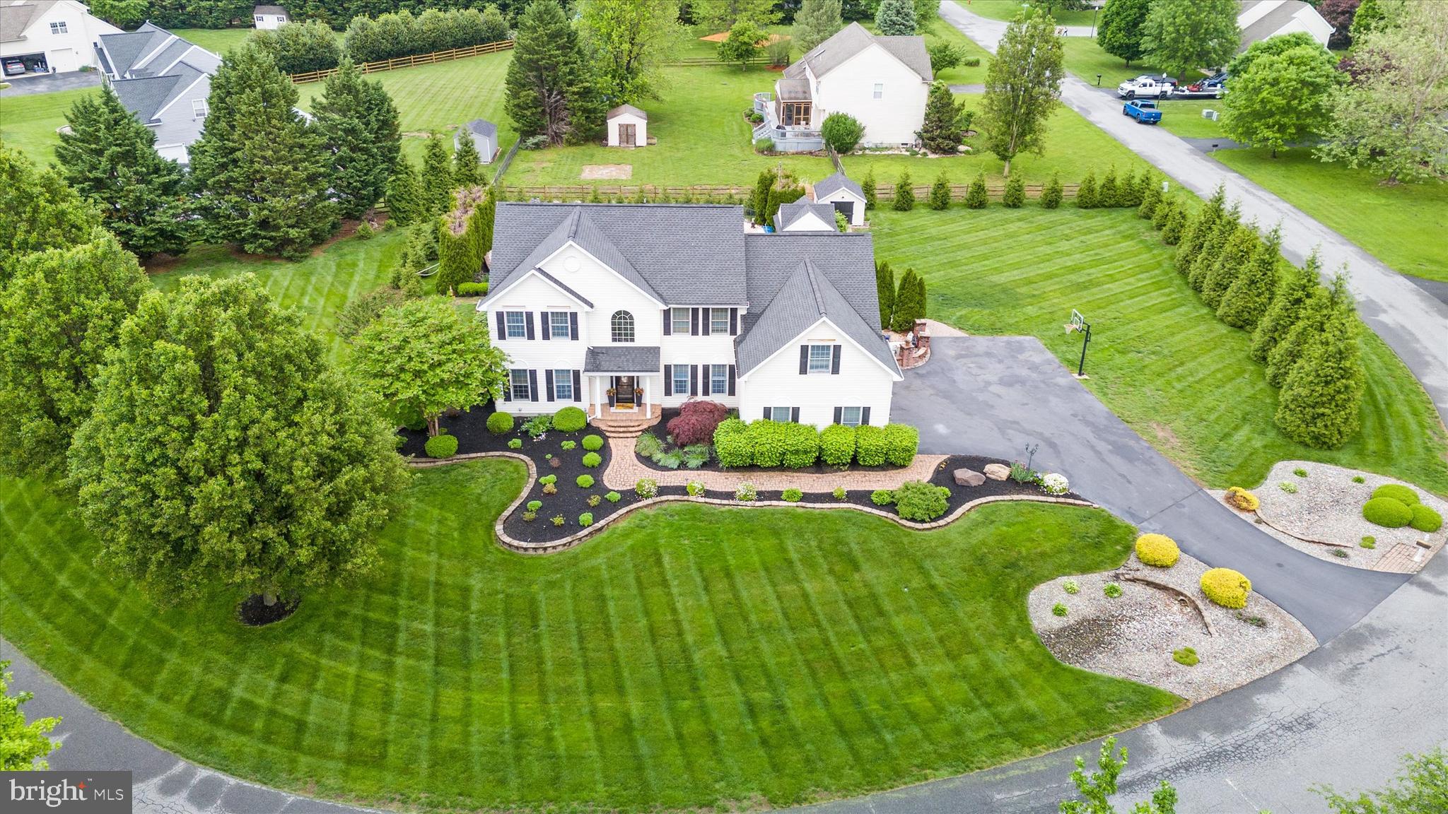 9 FREDERICKSBURG DRIVE