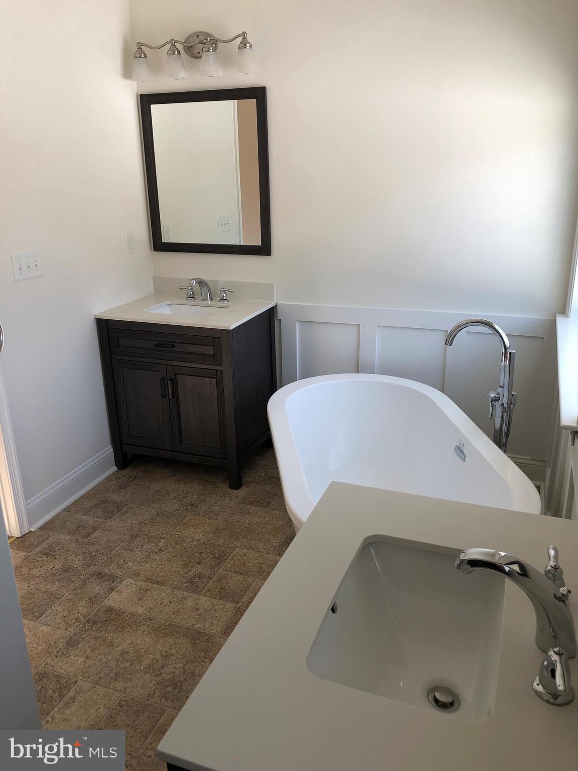 PATRIOT SQUARE - Residential Lease