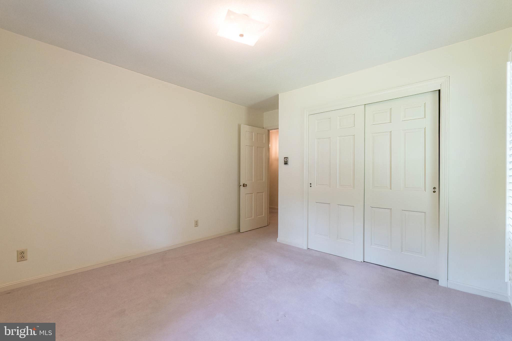 STONELEIGH - Residential