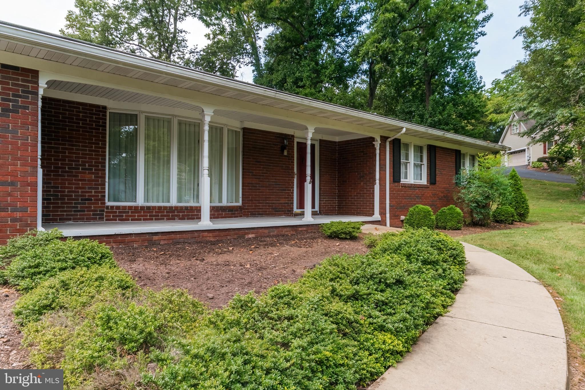 STONELEIGH - Residential