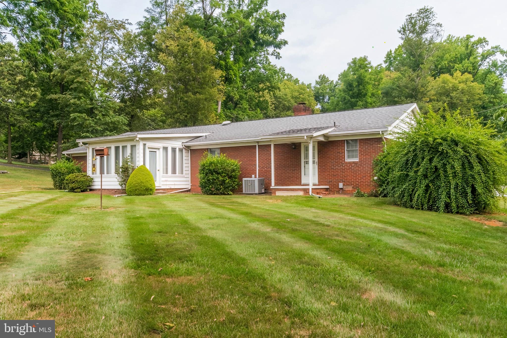 STONELEIGH - Residential