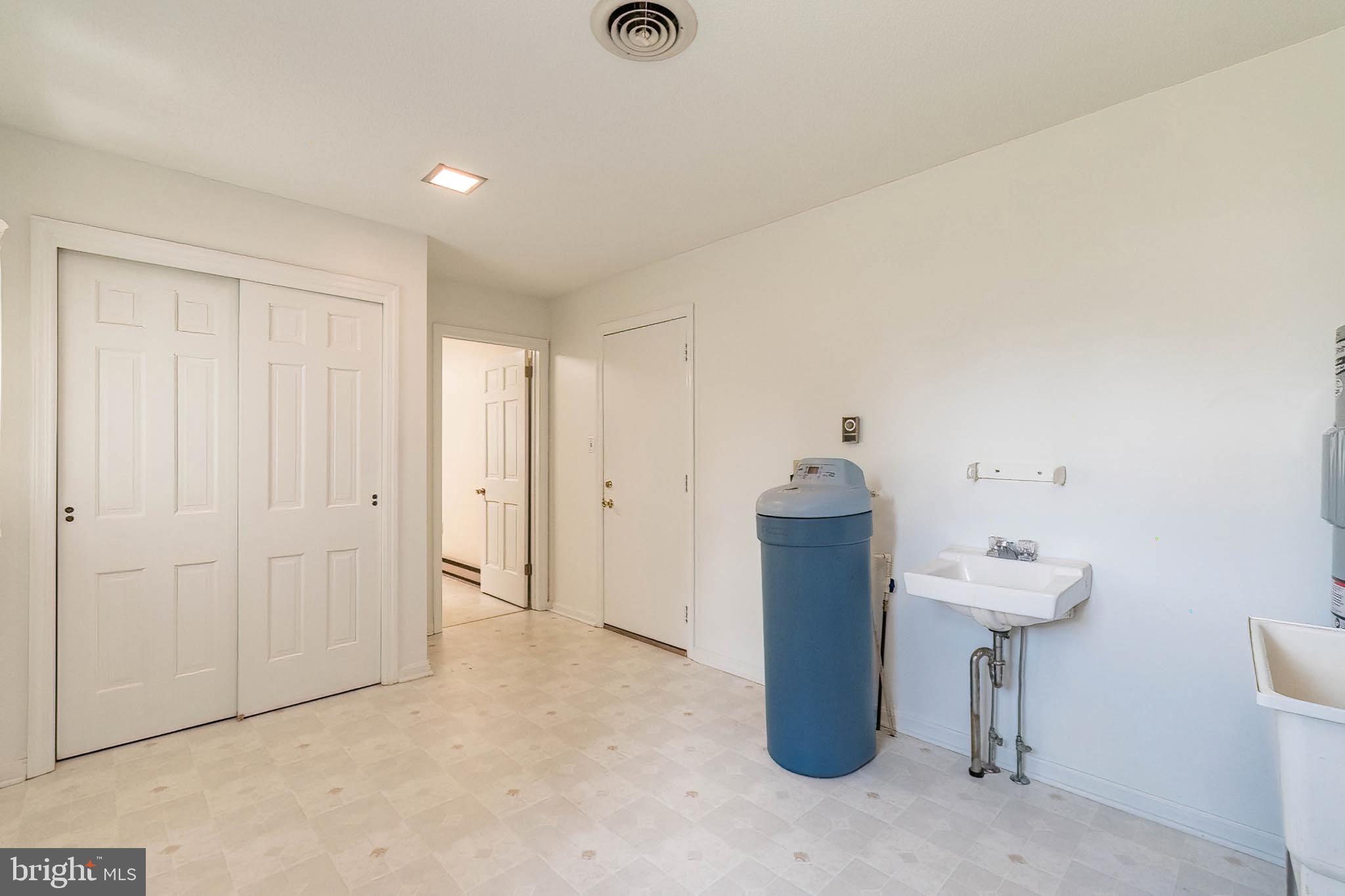 STONELEIGH - Residential