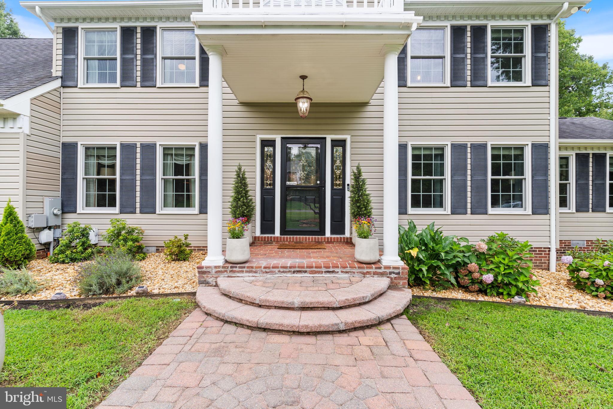 208 MORGANS RIDGE COURT