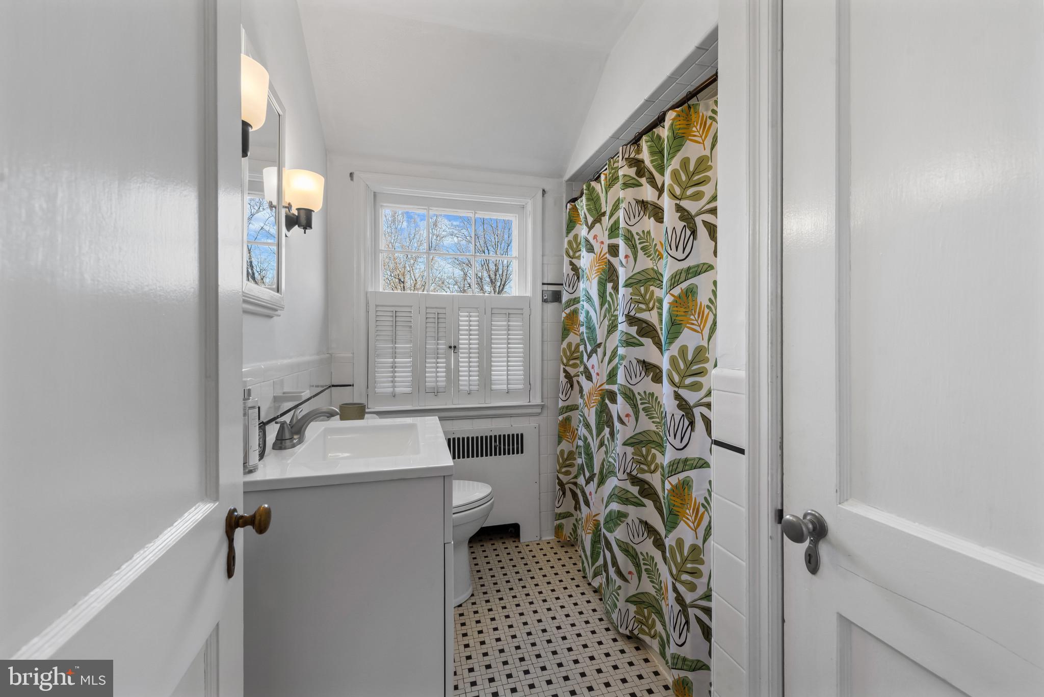 ORIGINAL NORTHWOOD - Residential