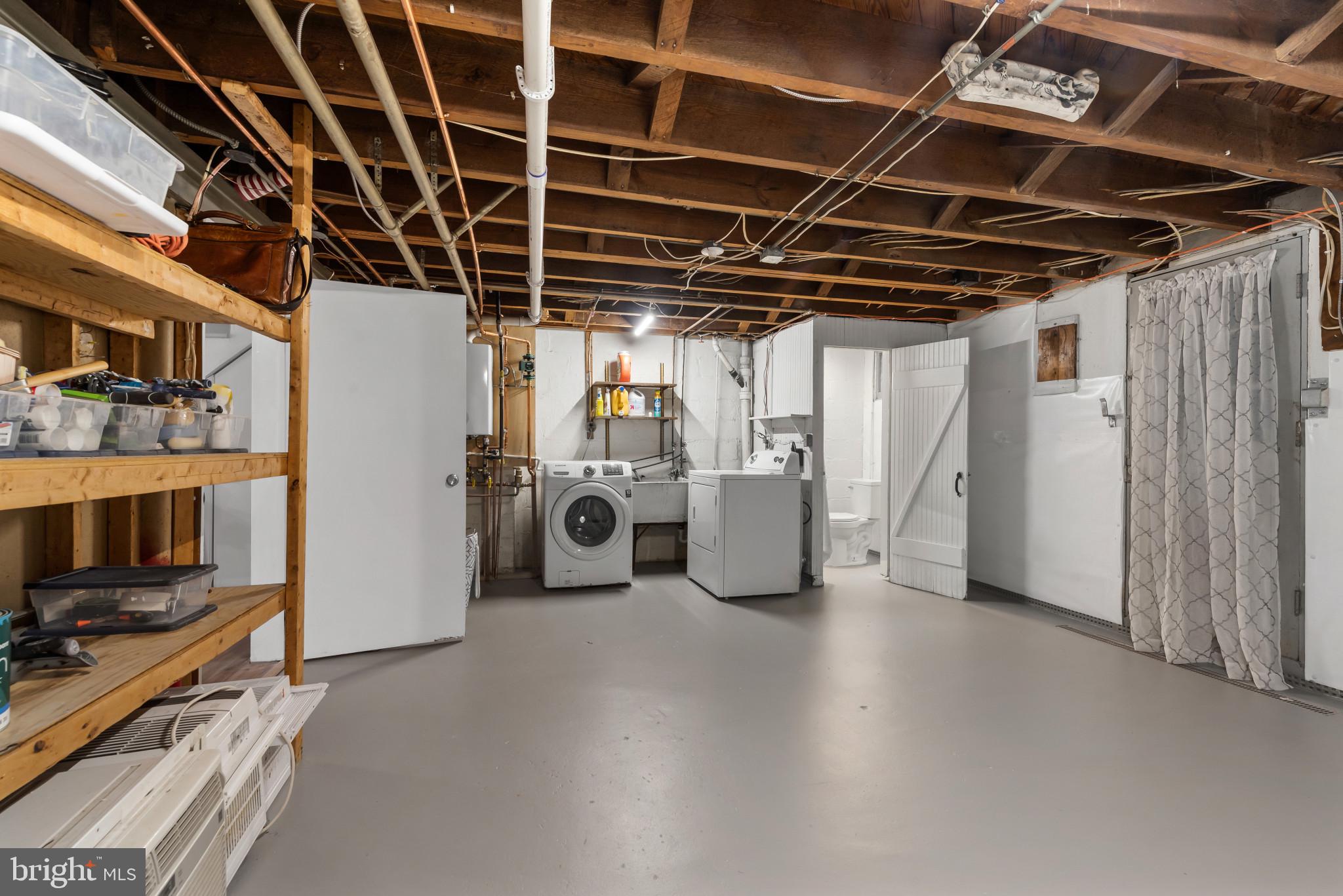 ORIGINAL NORTHWOOD - Residential