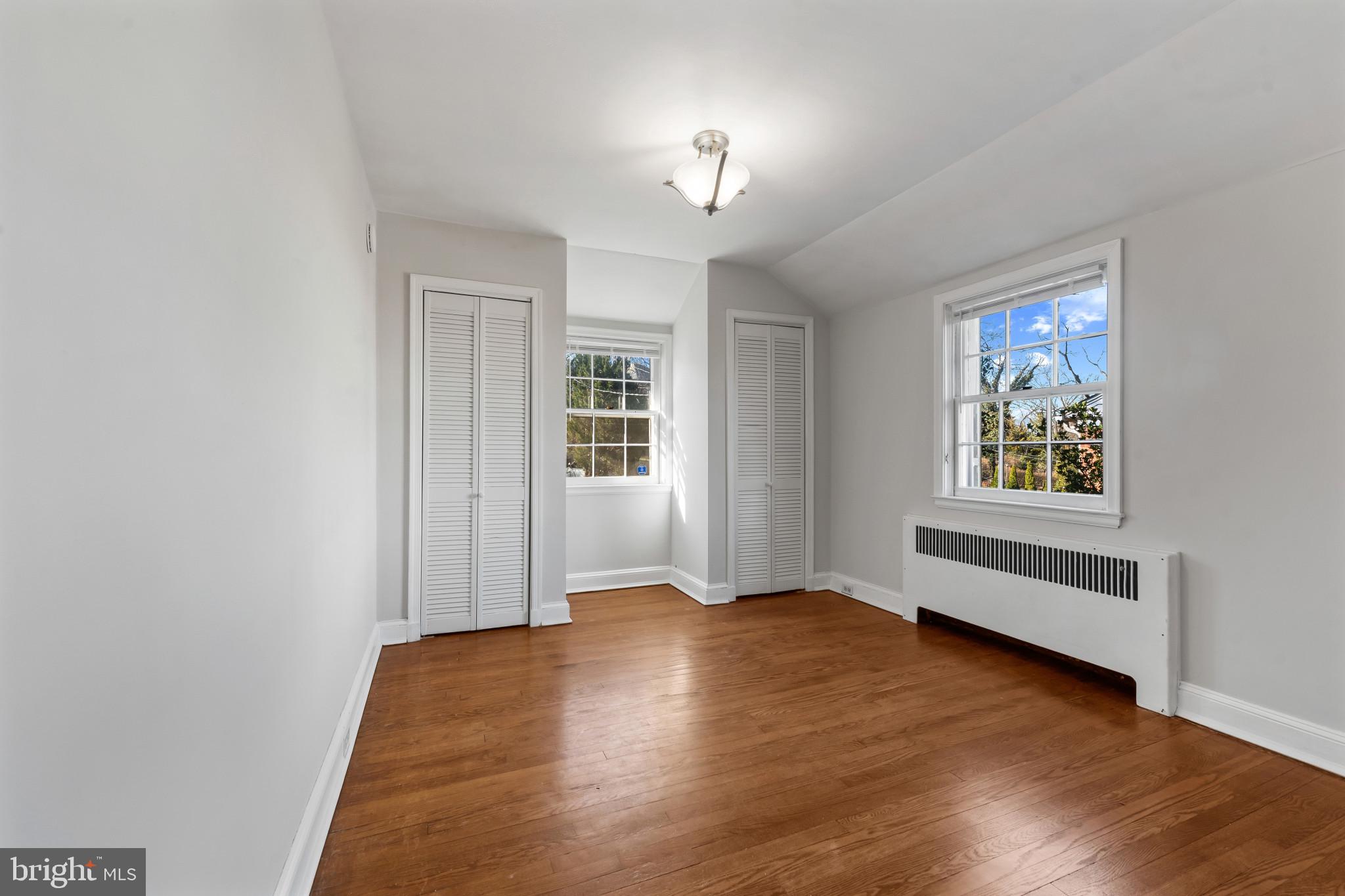 ORIGINAL NORTHWOOD - Residential