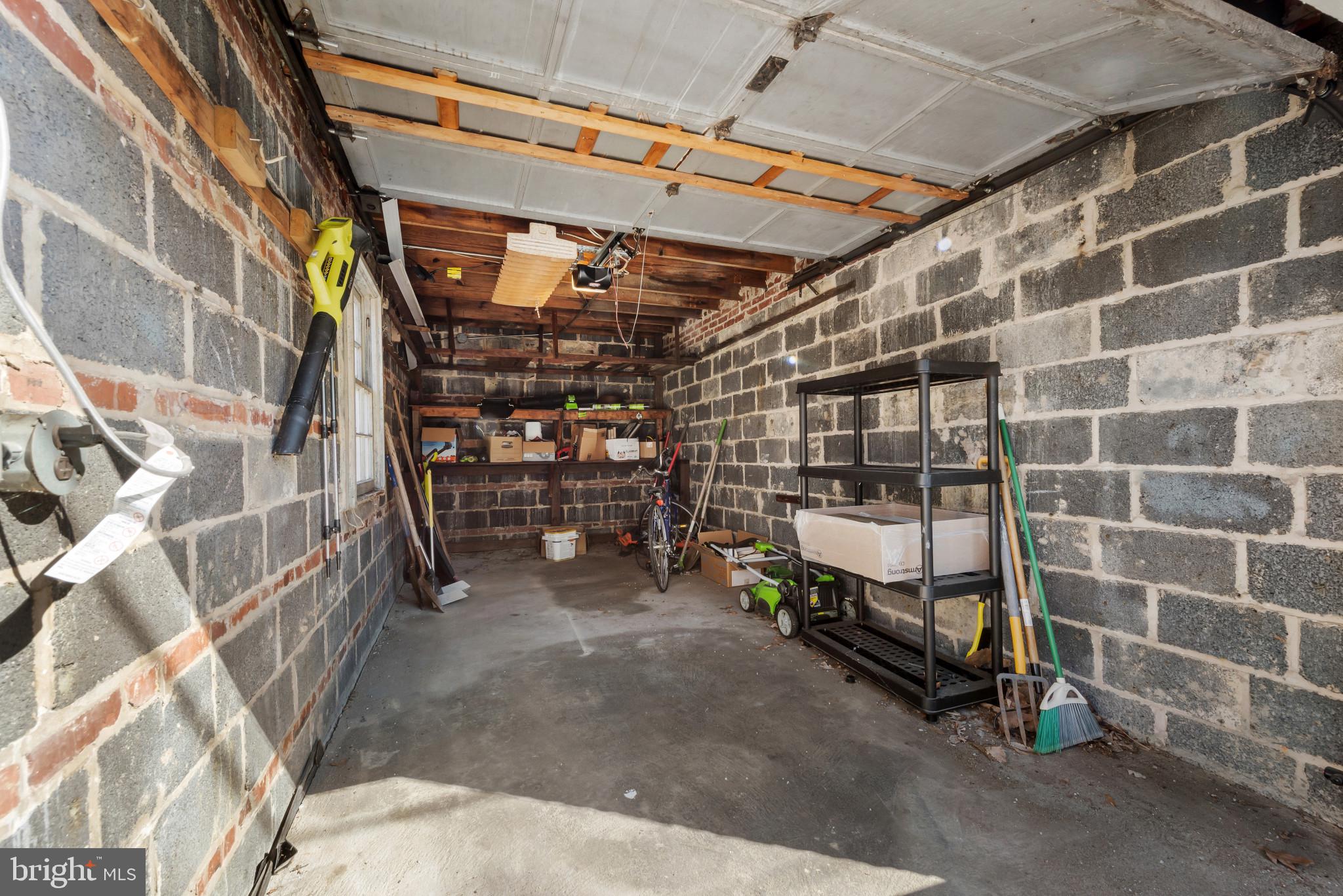 ORIGINAL NORTHWOOD - Residential