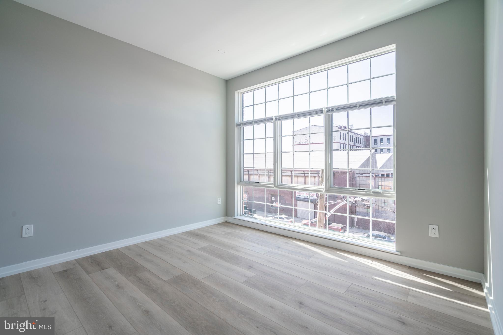 GRADUATE HOSPITAL - Residential Lease