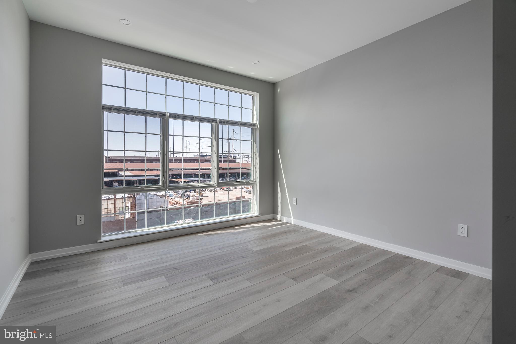 GRADUATE HOSPITAL - Residential Lease