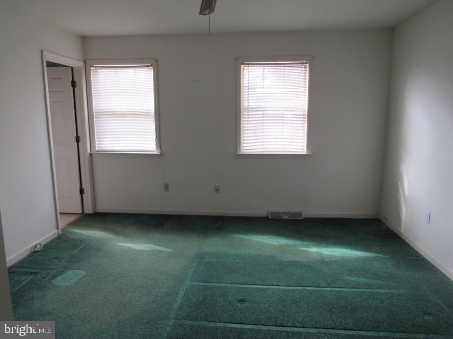 GABLE PARK WOODS - Residential