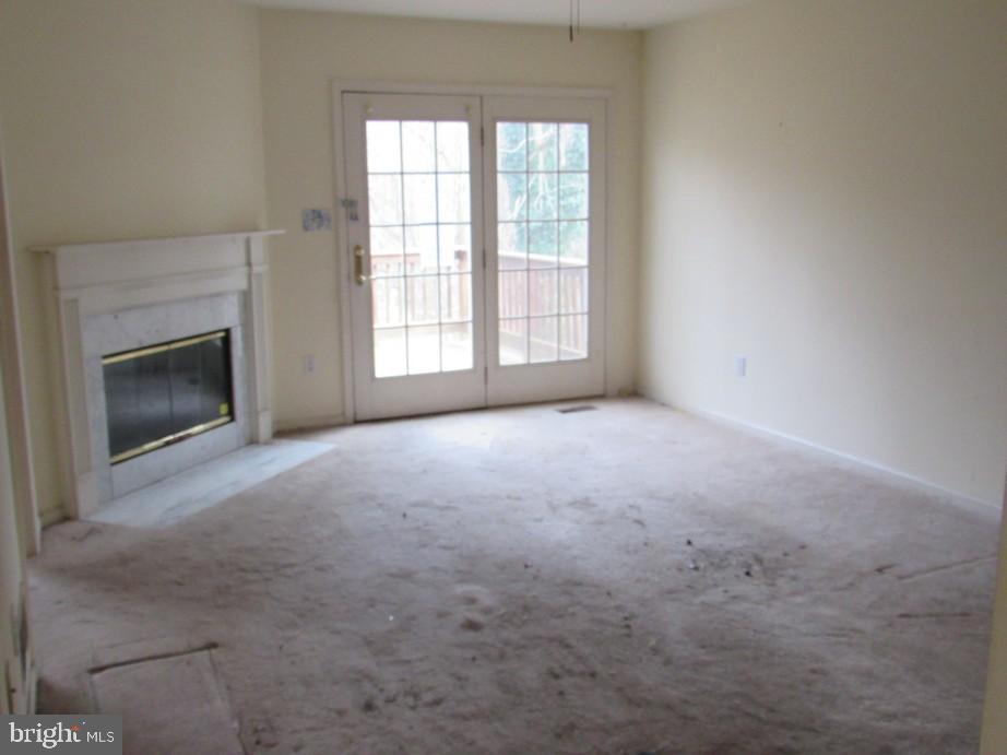 GABLE PARK WOODS - Residential