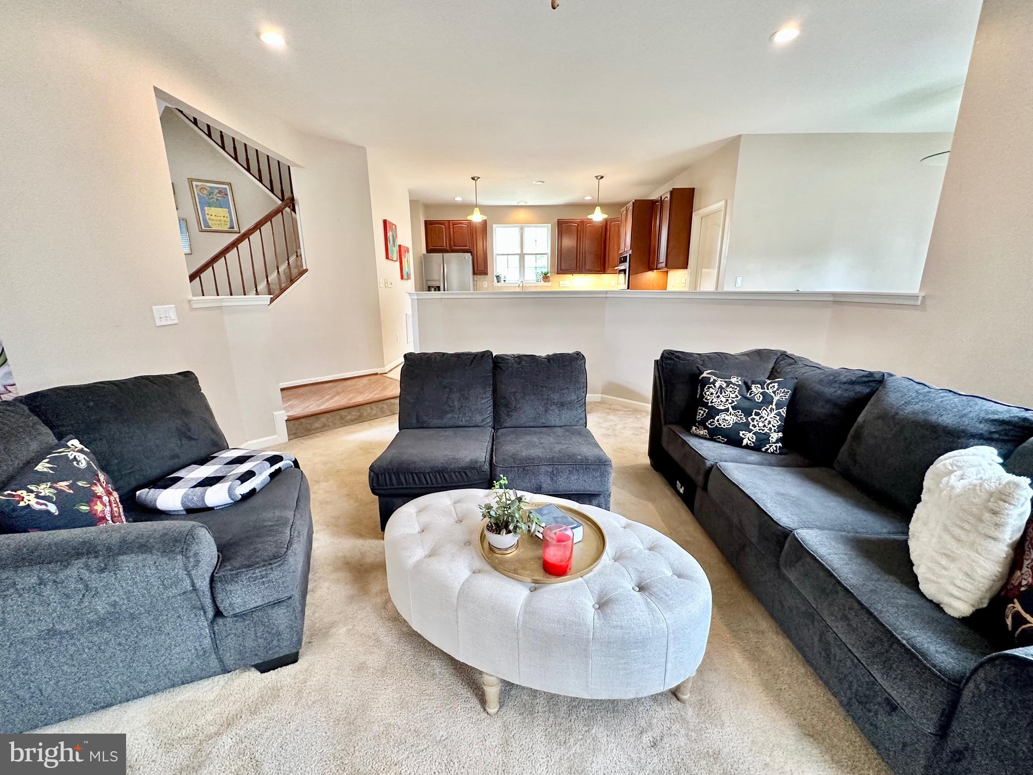 PATRIOT SQUARE - Residential