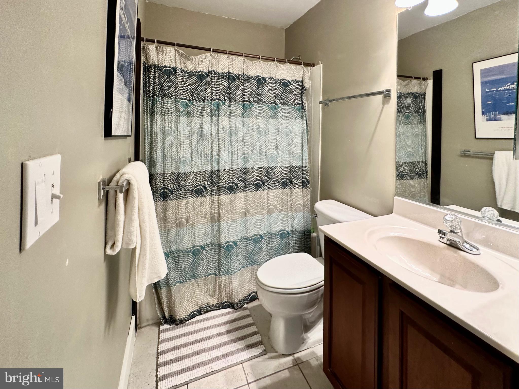 PATRIOT SQUARE - Residential