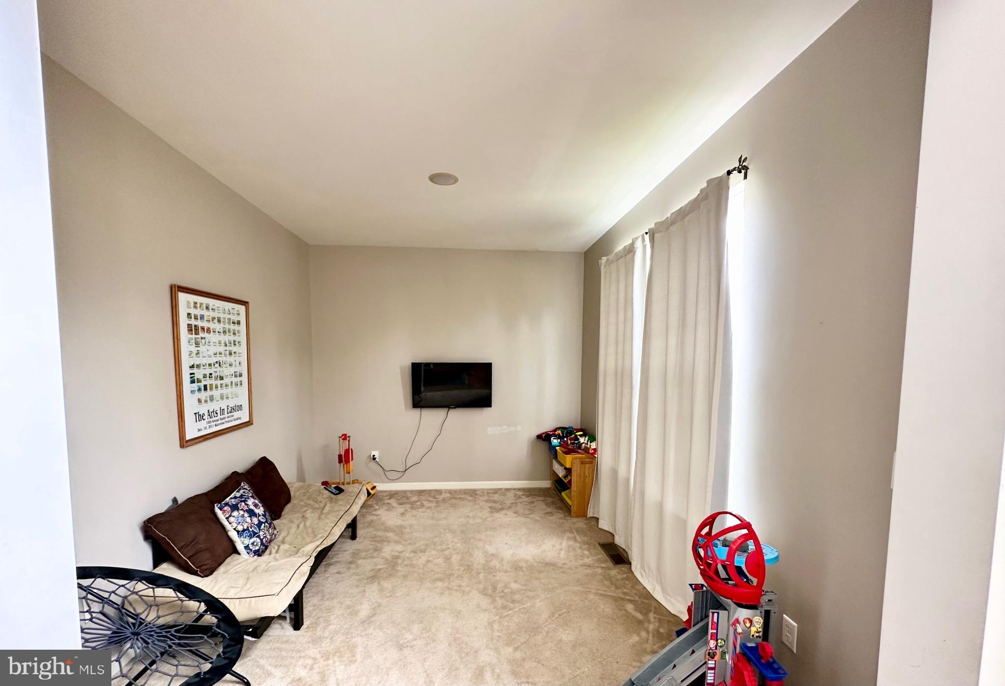 PATRIOT SQUARE - Residential