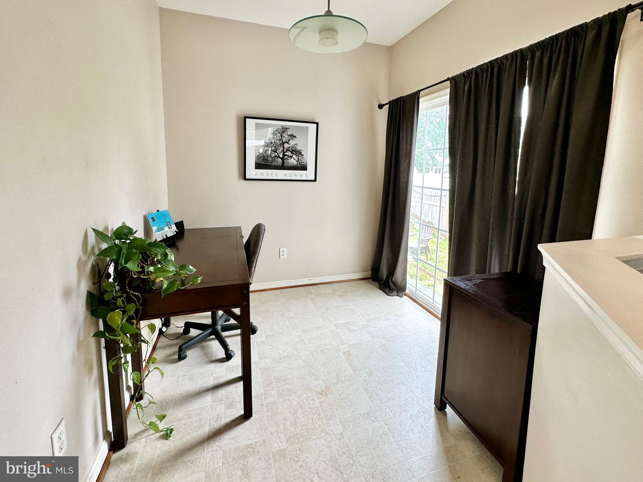 PATRIOT SQUARE - Residential