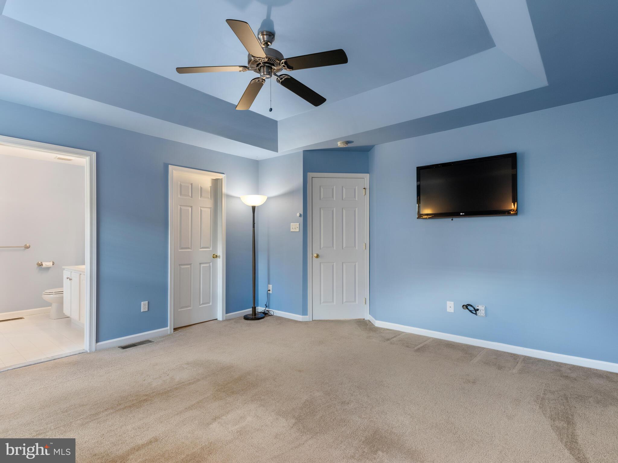 MEWS AT BAILEY STATION - Residential