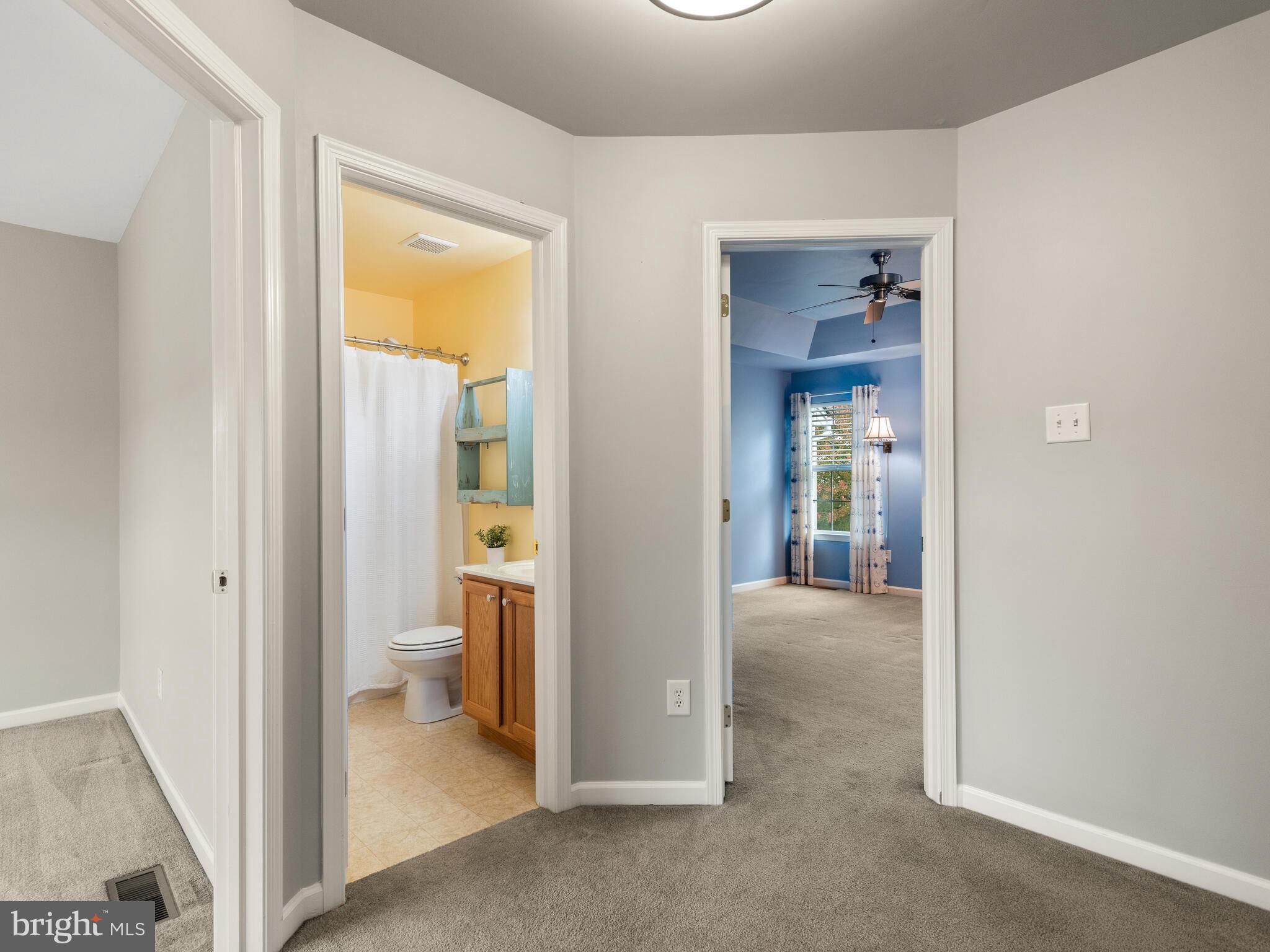 MEWS AT BAILEY STATION - Residential