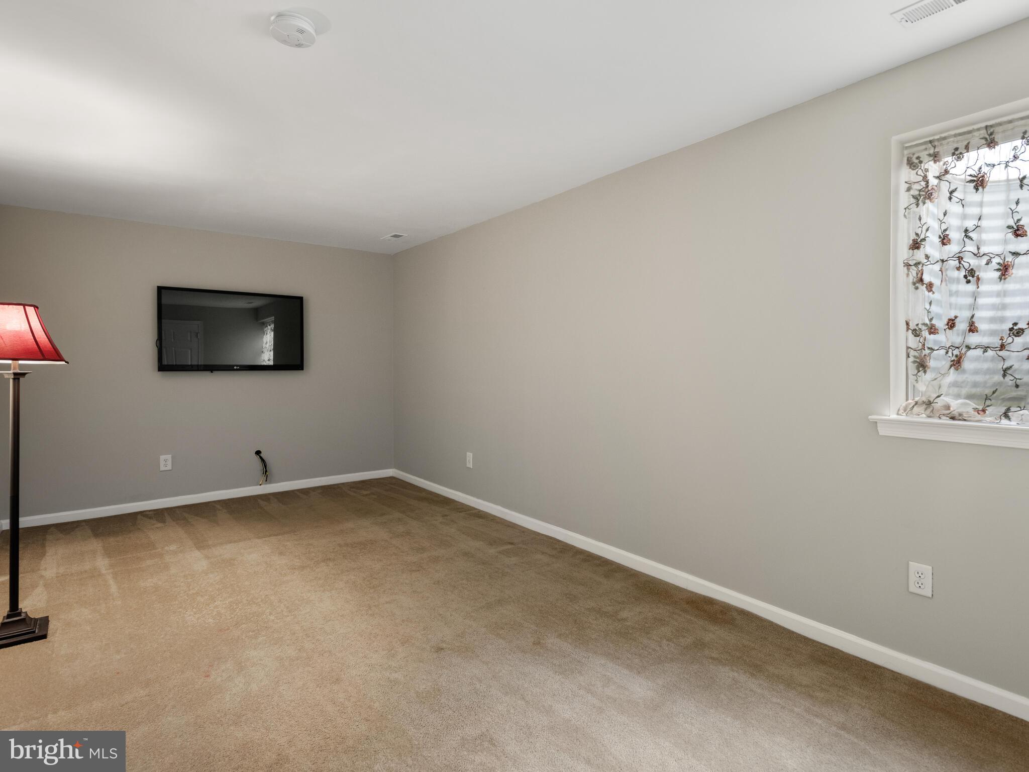 MEWS AT BAILEY STATION - Residential