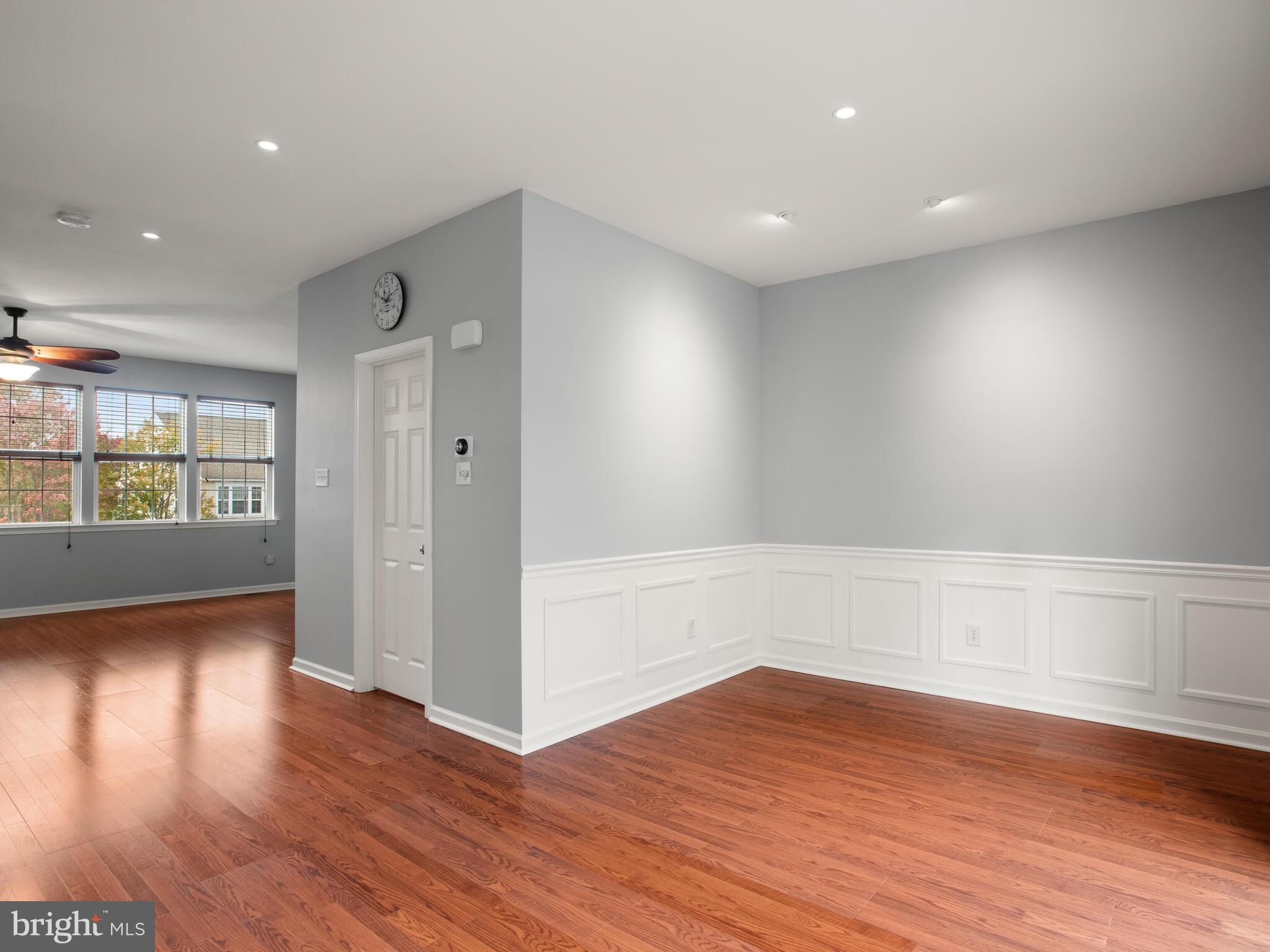 MEWS AT BAILEY STATION - Residential