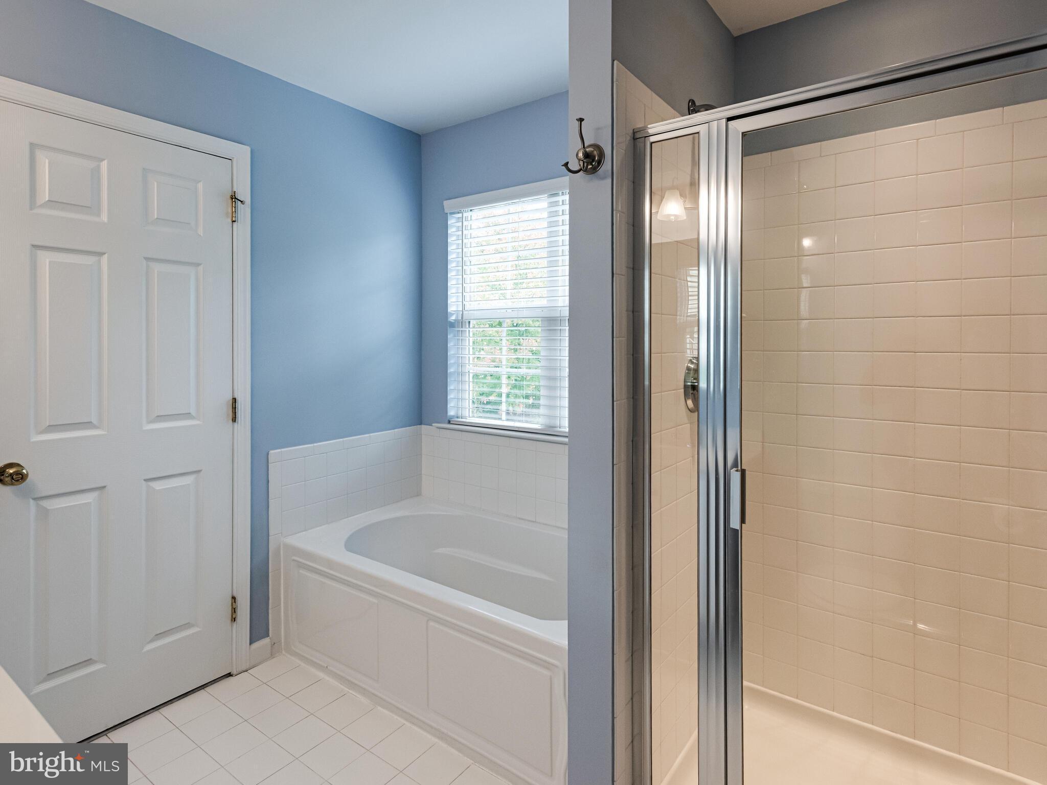 MEWS AT BAILEY STATION - Residential