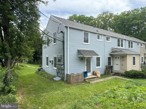 11 HILLSIDE ROAD A GREENBELT MD 20770