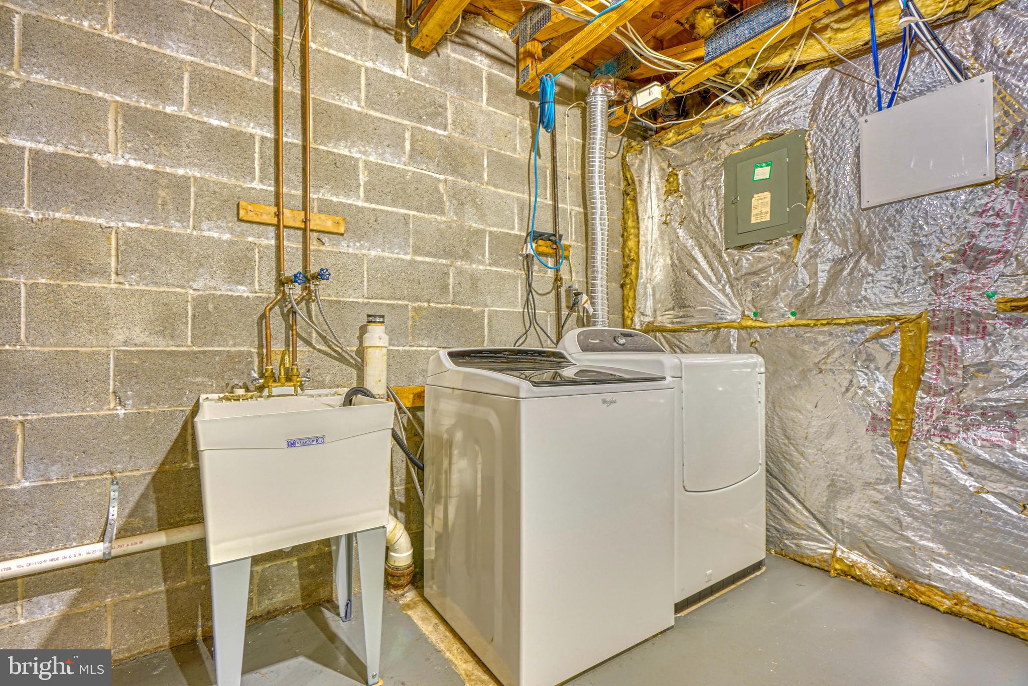 BROOKFALLS - Residential