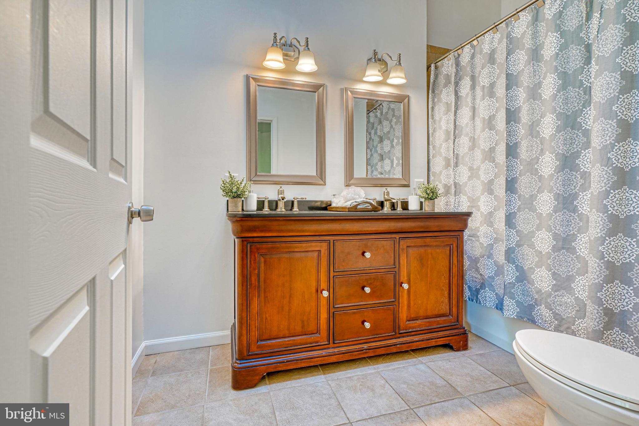 BROOKFALLS - Residential