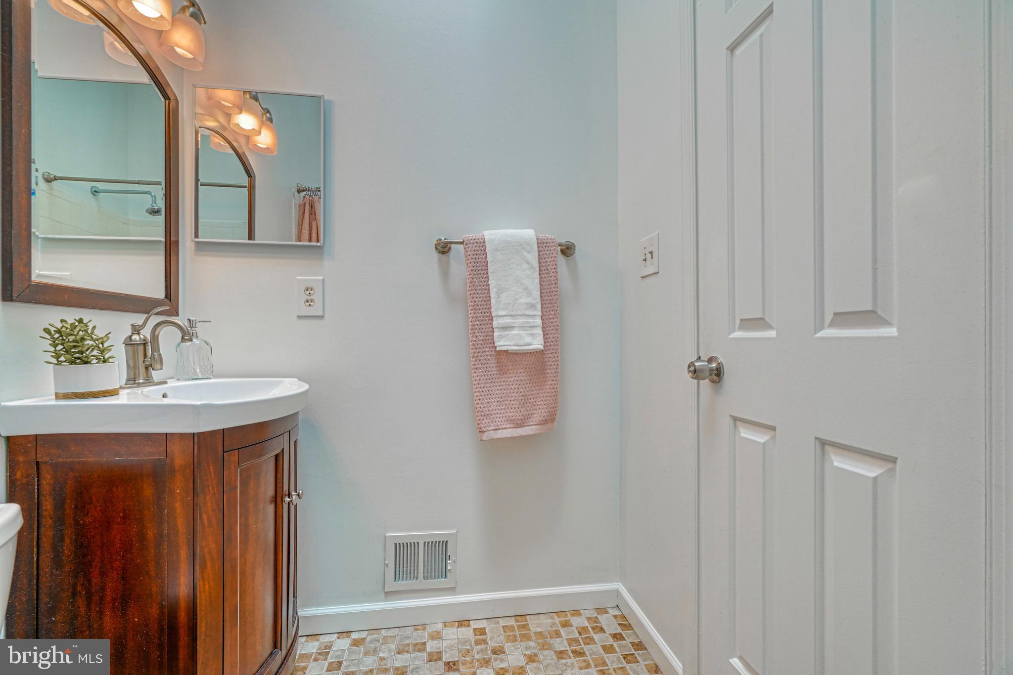 BROOKFALLS - Residential