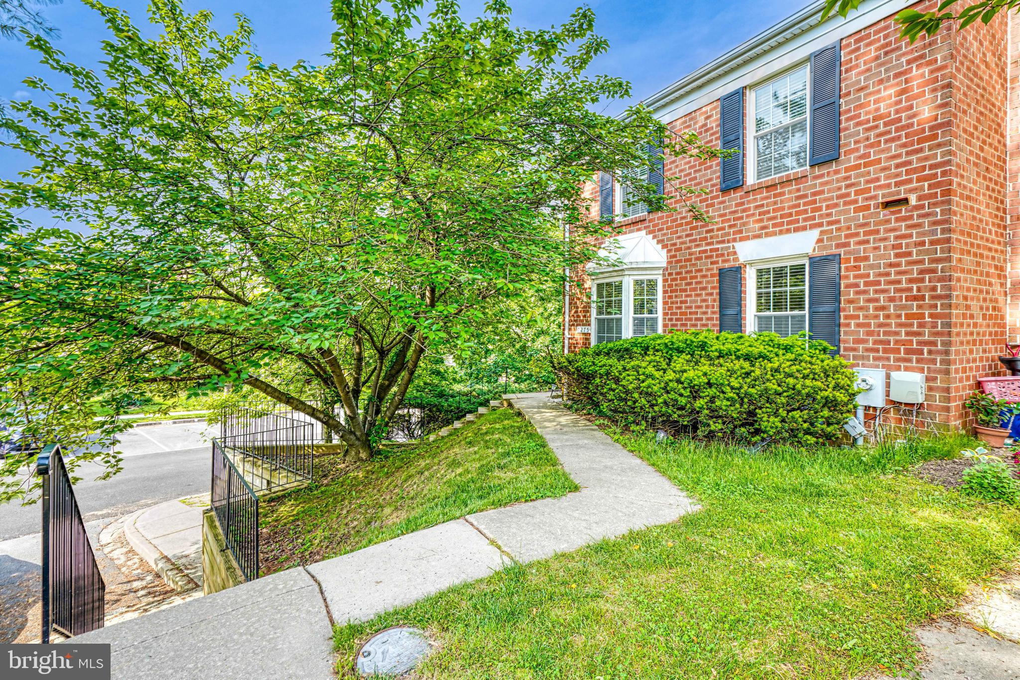 BROOKFALLS - Residential