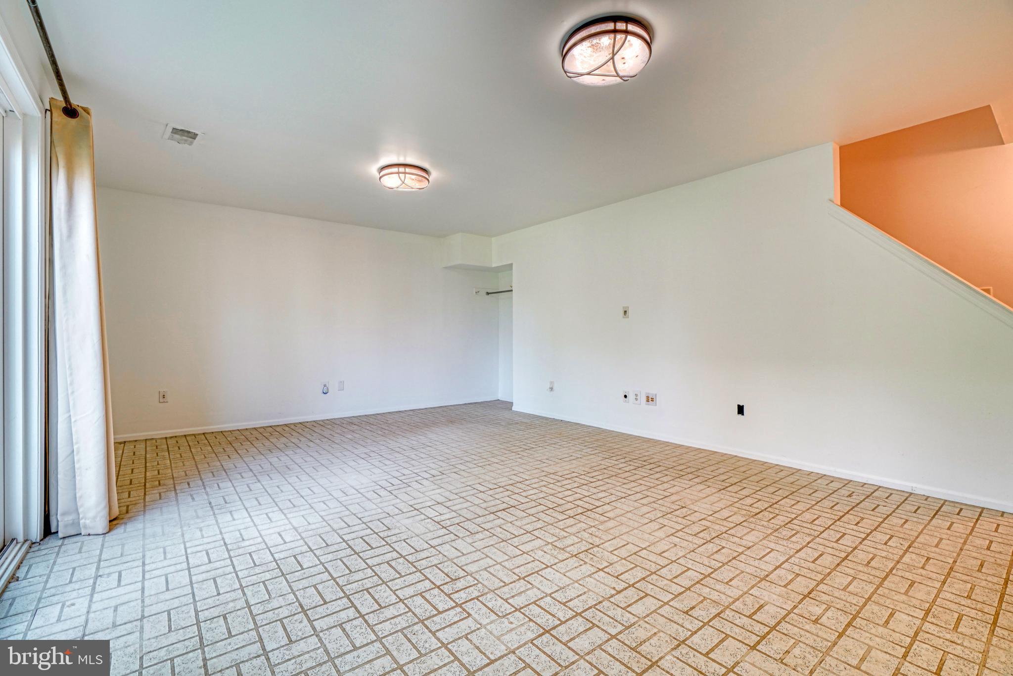 BROOKFALLS - Residential