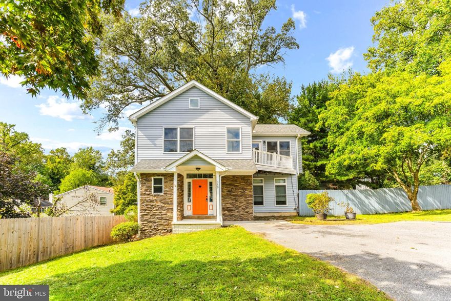 Step into this beautifully maintained 3-bedroom, 2.5-bath colonial, offering an inviting open floor plan perfect for modern living. The spacious kitchen flows seamlessly into the dining and living areas, creating the ideal space for entertaining. Upstairs, the large primary suite and 2 additional bedrooms, providing the perfect retreat at the end of the day.

Enjoy outdoor living on the expansive deck overlooking a fully fenced-in yard, ideal for pets, play, or private gatherings. Located in the sought-after Herald Harbor community, this home offers a quiet retreat while being just minutes away from major routes, local parks, and the Severn River.

Come see this gem before it’s gone! Schedule your tour today.