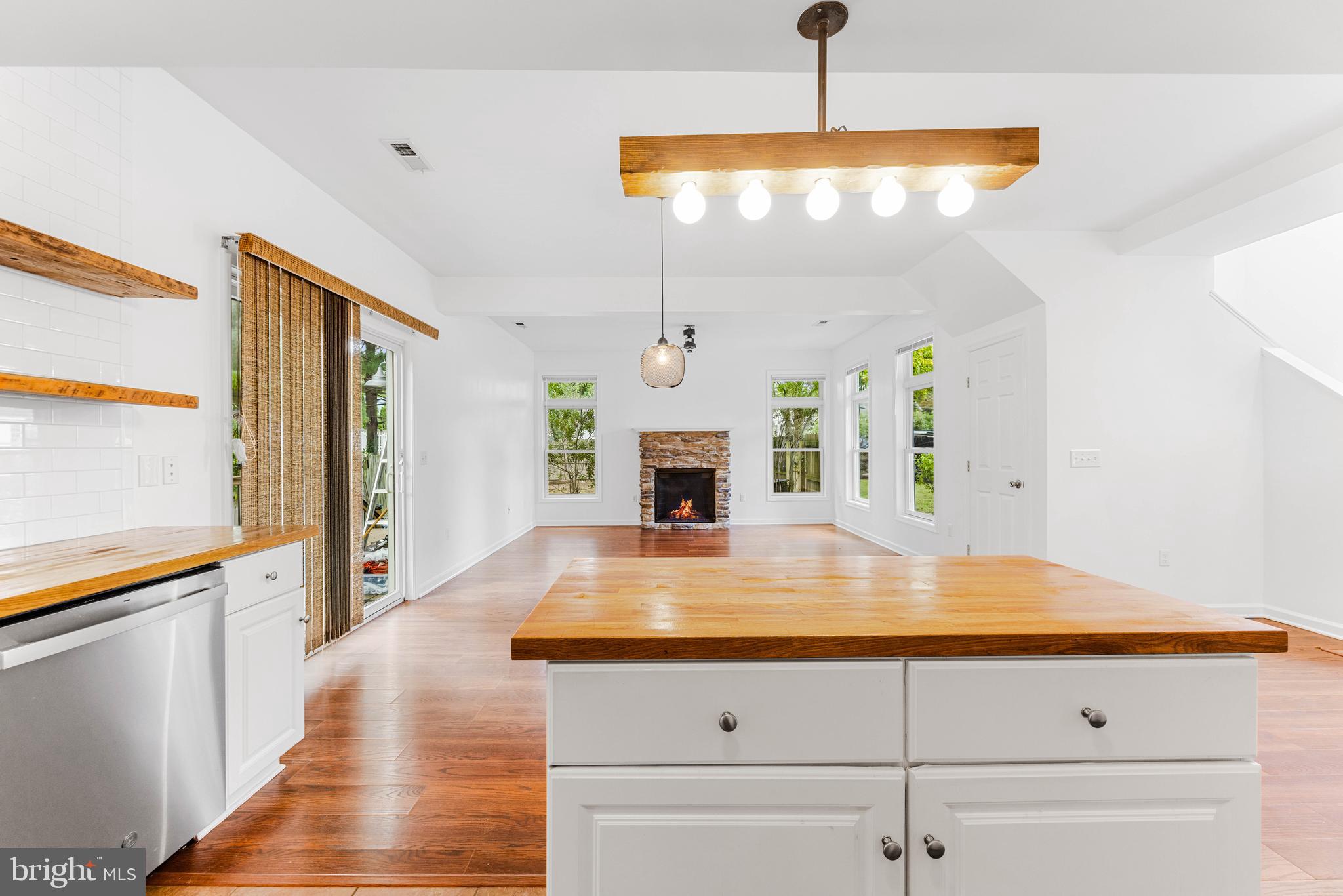 HERALD HARBOR - Residential